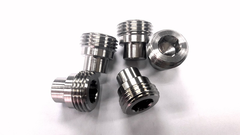 MACHINED FASTENER